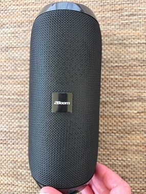 Portable Bluetooth Speaker — Black